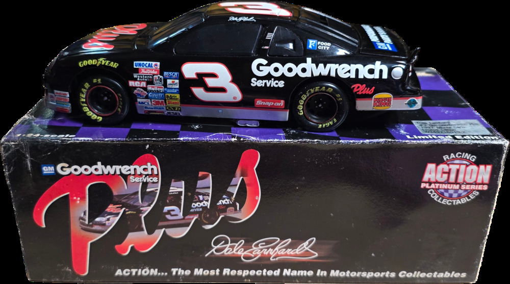 Dale Earnhardt #3 GM Goodwrench Plus 1997 Monte Carlo 1:24 Diecast Bank